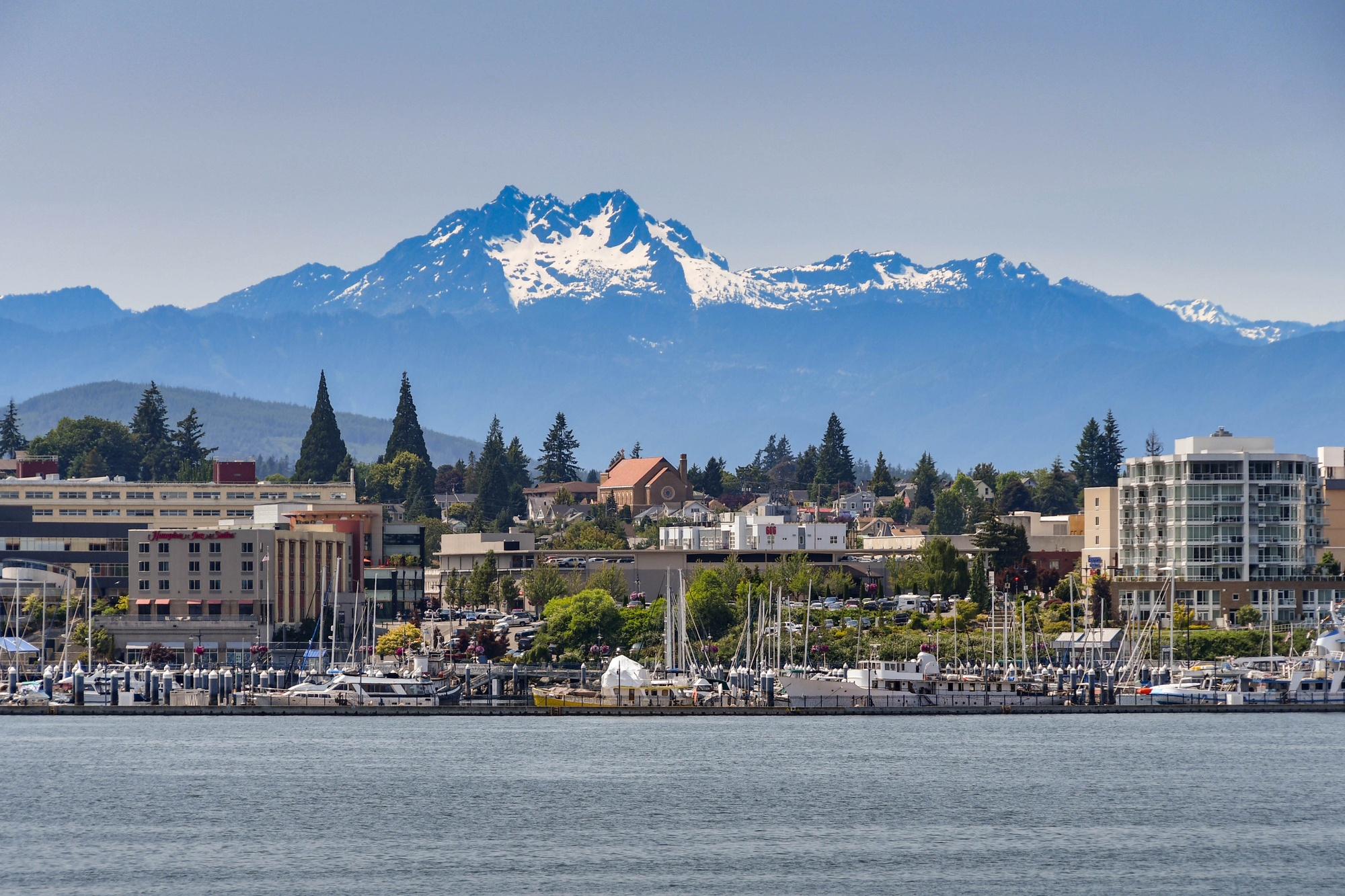 Simple, stress-free, and fast moves for families and businesses in Bremerton, WA